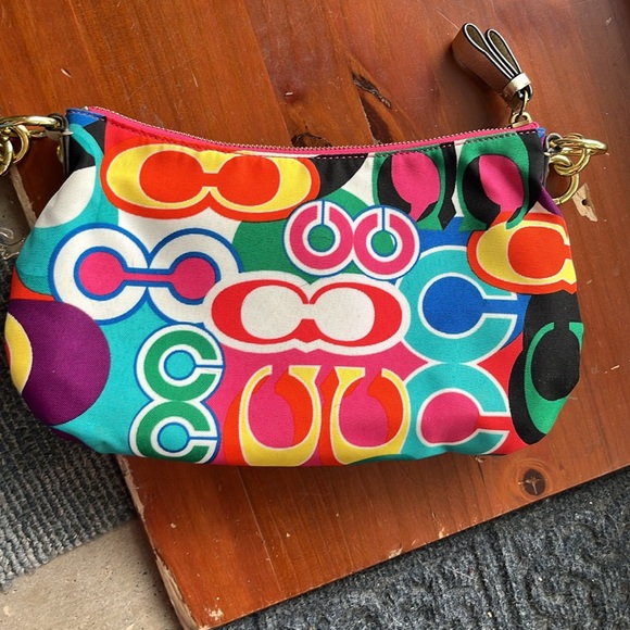 Coach Poppy limited edition Groovy Graffiti bag all tags and pulls